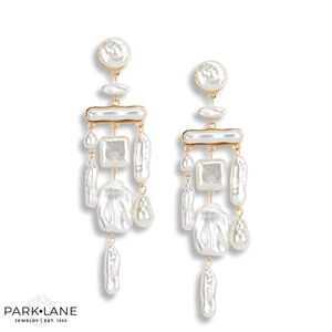 Capri “Pearl” Earrings